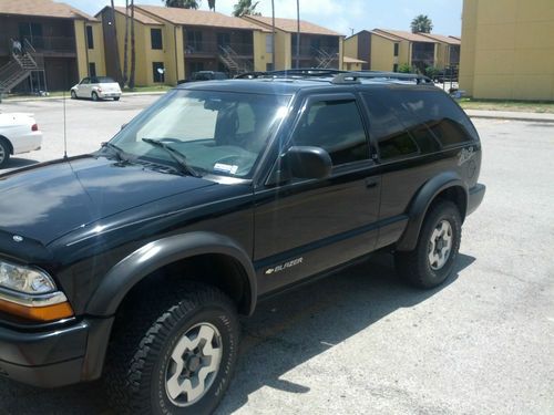 2002 chevrolet blazer ls zr2 sport utility 2-door 4.3l