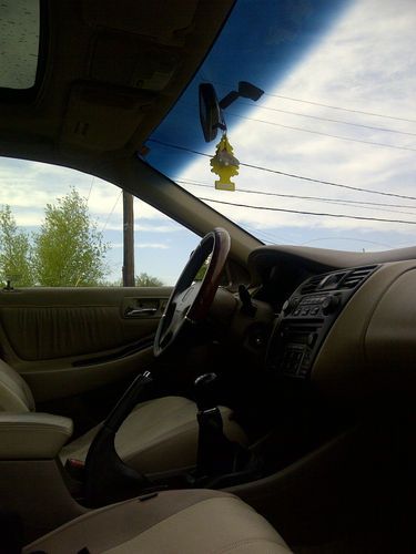 1999 Honda Accord EX Sedan 4-Door 2.3L, image 6