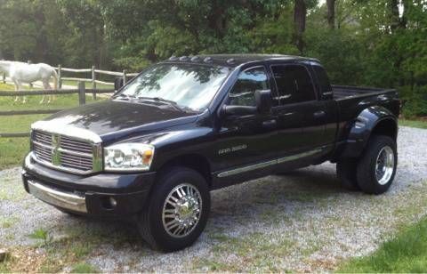 2007 dodge ram 3500 megacab laramie 4x4...tricked out!