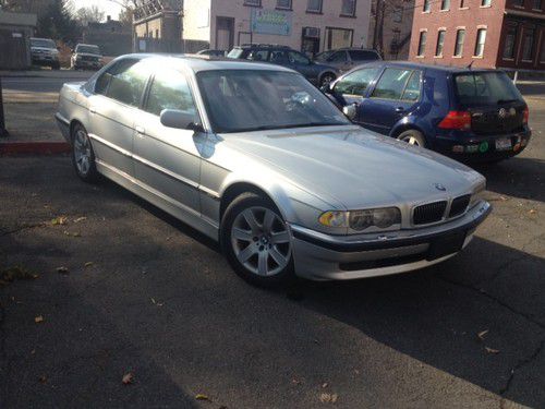 2001 bmw 750il  sedan 4-door 5.4l v12 security model