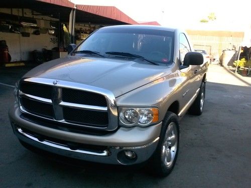 Dodge ram 1500 2 doors single cab 20" rims keyless entry cold a/c 4.7 engine