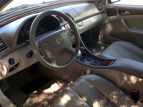 2001 Mercedes-Benz CLK320 Base Convertible 2-Door 3.2L, image 3