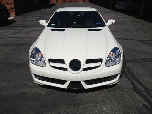 2009 mercedes-benz slk300 base convertible 2-door 3.0l