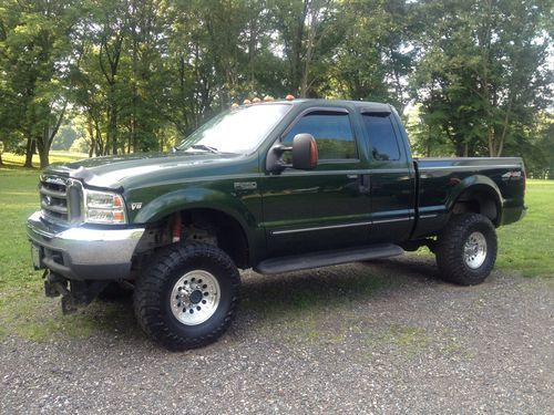 Super duty 7.3 diesel, 4x4,xlt lariat, super cab, short bed, 6speed manual