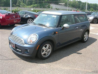 2011 mini cooper clubman, heated seats, pano sunroof, usb, bluetooth, 40403 mile