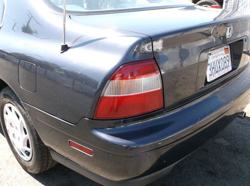 1994 Honda Accord, NO RESERVE, image 13