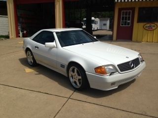 1994 Mercedes-Benz SL500  Convertible 2-Door 5.0L 69k miles 3 seat belts NR, image 5