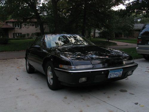 1988 buick reatta - 2 door coupe - 54,000 miles