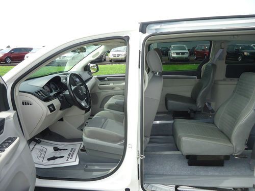2009 VOLKSWAGEN ROUTAN WHEELCHAIR/HANDICAP RAMP VAN REAR ENTY CONVERSION, US $14,900.00, image 9