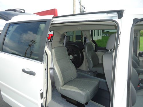 2009 VOLKSWAGEN ROUTAN WHEELCHAIR/HANDICAP RAMP VAN REAR ENTY CONVERSION, US $14,900.00, image 21