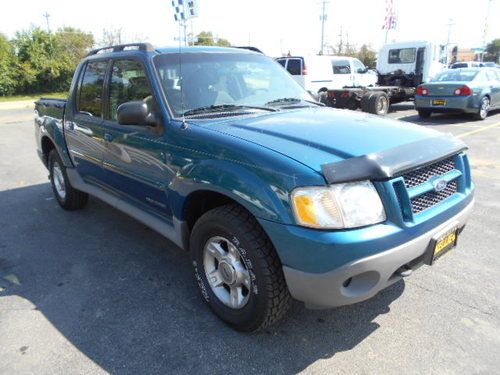 2001 ford explorer sport trac 2wd low reserve!