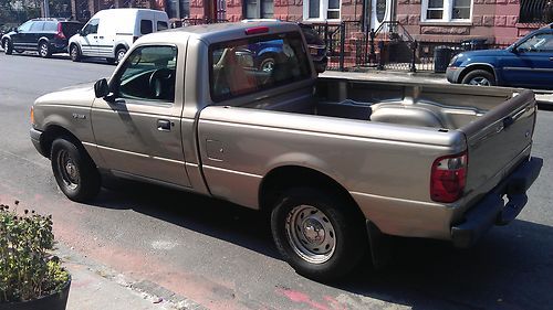 2003 ford ranger xl standard cab pickup 2-door 2.3l