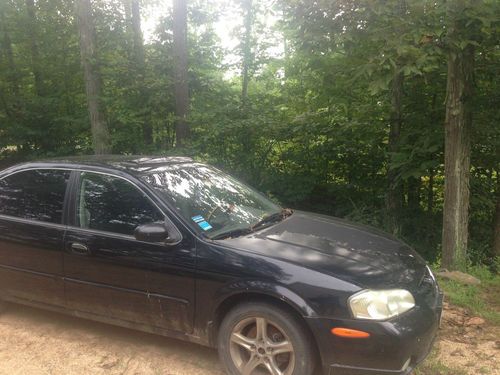 2001 nissan maxima gxe sedan 4-door 3.0l  135,000 miles