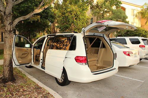 2010 Honda Odyssey EX, image 2