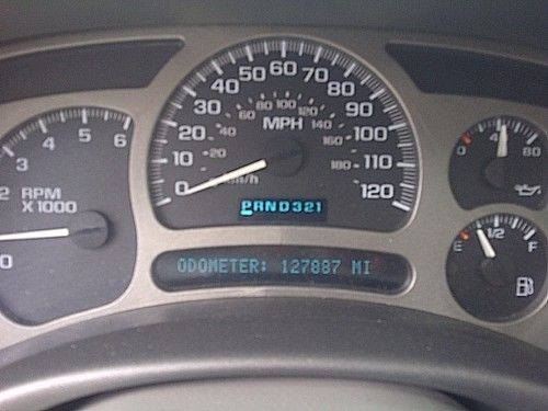 2005 GMC Yukon Denali Sport Utility 4-Door 6.0L, US $11,500.00, image 2