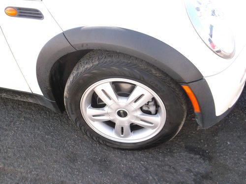 2006 Mini Cooper, NO RESERVE, image 17