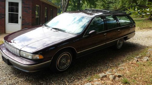 1994 chevrolet caprice classic wagon 4-door 5.7l black cherry