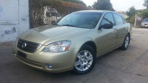 2003 nissan altima s sedan 4-door 2.5s automatic gold no reserve quick sale