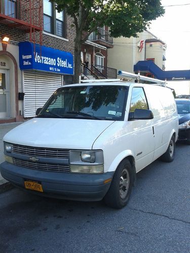 2001 chevrolet astro  exelent  working van