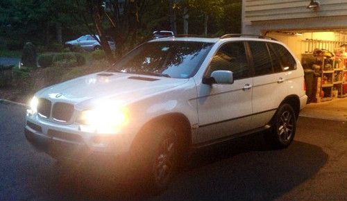 2004 bmw x5 white clean great condition 3.0i sport utility 4door 3.0l 100k+miles