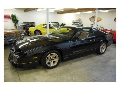 1985 chevrolet camaro z28 iroc-z coupe 2-door 5.0l