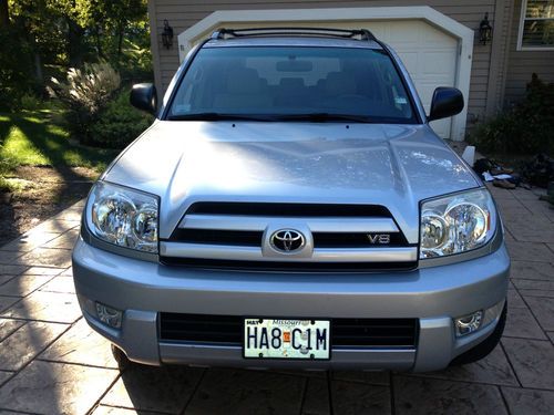 2004 Toyota 4Runner SR5 Sport Utility 4-Door 4.7L, image 2