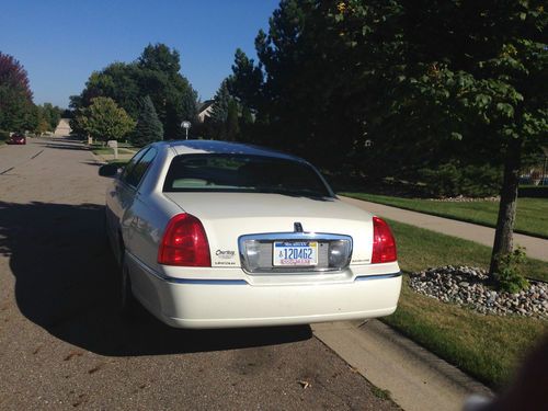 2003 Lincoln Town Car Executive Sedan 4-Door 4.6L, US $7,299.00, image 4