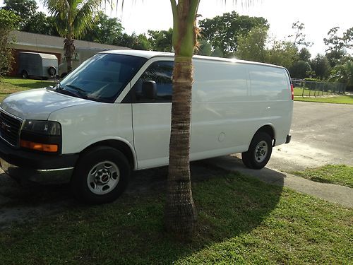 2008 GMC SAVANA CARGO VAN, image 3