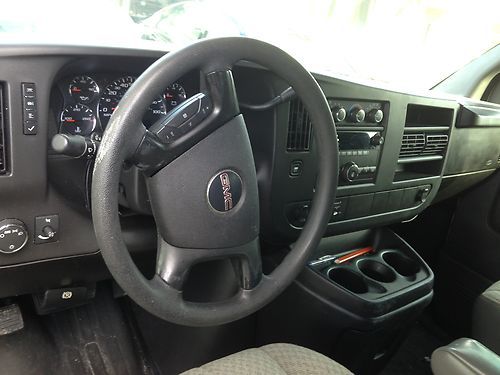 2008 GMC SAVANA CARGO VAN, image 4