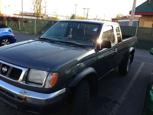 2000 nissan frontier se extended cab pickup 2-door 3.3l