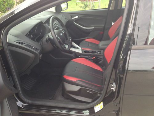 2012 Ford Focus SE Hatchback 4-Door 2.0L, US $17,500.00, image 3