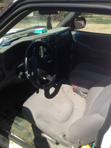 GMC sonoma 2003! GAS SAVER!, US $4,000.00, image 2