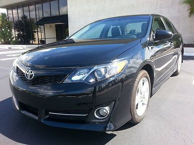 2013 toyota camry se black/black auto 6k mi