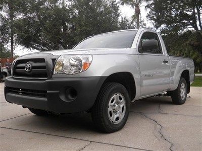 2005 reg cab 2wd at 2.7l silver