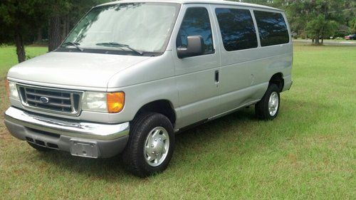 2006 ford e350 passenger/ cargo van