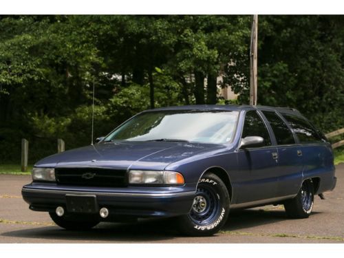 1995 chevrolet caprice classic  lt1 wagon 50k mi serviced 3rd row rare v8 carfax