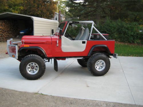 1981 jeep cj-7 ,  restored, lots of extras!!!