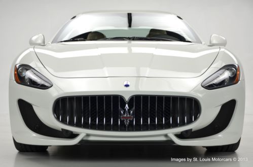 2013 Maserati Granturismo Sport Coupe Bianco Eldorado over Nero 106 Miles!, image 3