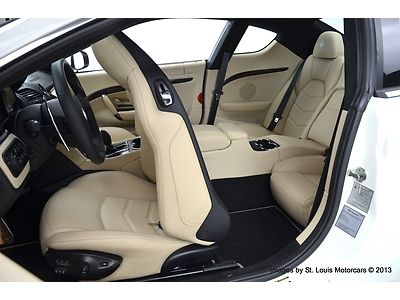 2013 Maserati Granturismo Sport Coupe Bianco Eldorado over Nero 106 Miles!, image 14