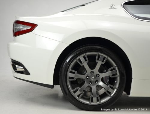2013 Maserati Granturismo Sport Coupe Bianco Eldorado over Nero 106 Miles!, image 21