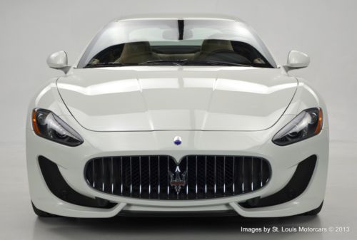 2013 Maserati Granturismo Sport Coupe Bianco Eldorado over Nero 106 Miles!, image 28