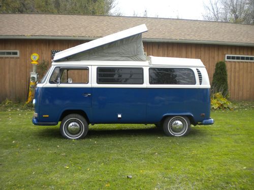 1971 volkswagen westfalia van bus