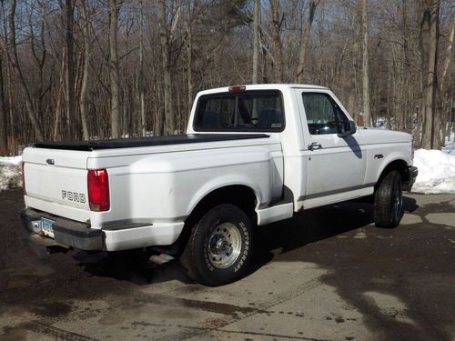 1995 ford f-150 xlt 4x4  standard cab pickup 2-door 5.8l