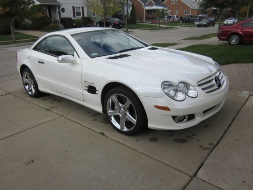 2007 Mercedes-Benz SL550 Base Convertible 2-Door 5.5L, image 2