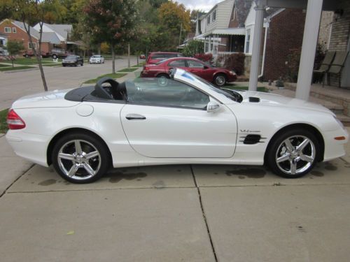 2007 Mercedes-Benz SL550 Base Convertible 2-Door 5.5L, image 11