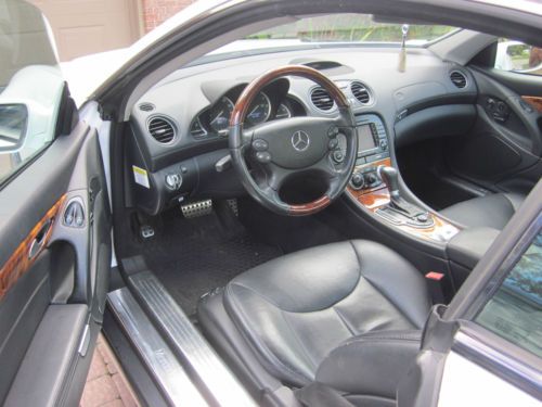 2007 Mercedes-Benz SL550 Base Convertible 2-Door 5.5L, image 17
