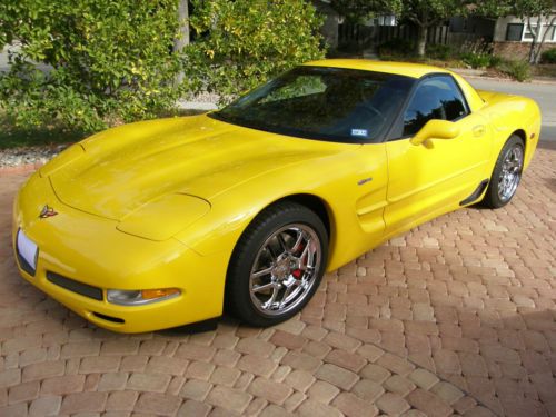 2004 chevrolet corvette z06 coupe 2-door 5.7l