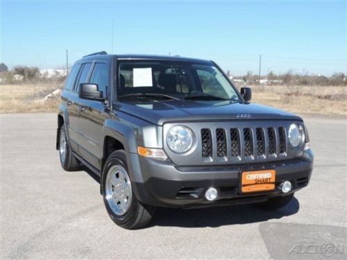 2011 latitude used 2l i4 16v fwd suv