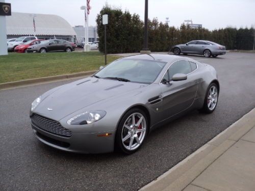 2007 aston martin v8 vantage base hatchback 2-door 4.3l