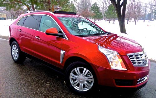 2013 cadillac srx luxury /navigation/ panoramic roof/ rear camera/ no reserve